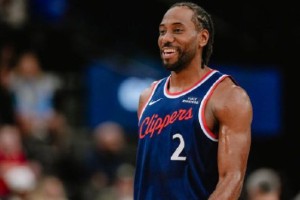 kaiyun-战神卡，伦纳德出场32分钟&amp;amp;20中15爆砍45分5板5助，正负值+41